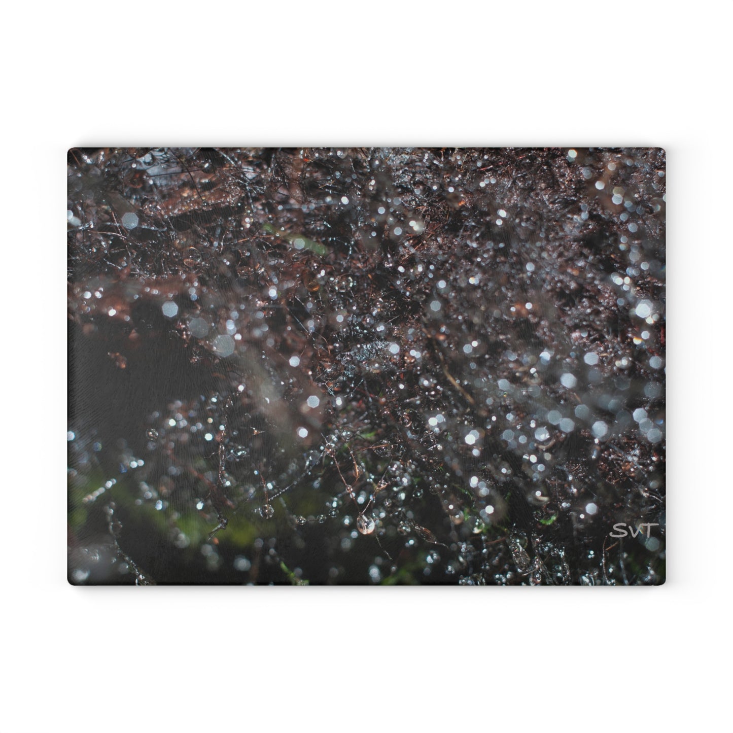 DROPLETS - Artistic Glass Cutting Board - Unique Kitchen Decor, Modern Chef Gift, Housewarming Present, Vibrant Kitchen Accessory, Abstract Photography Art Design